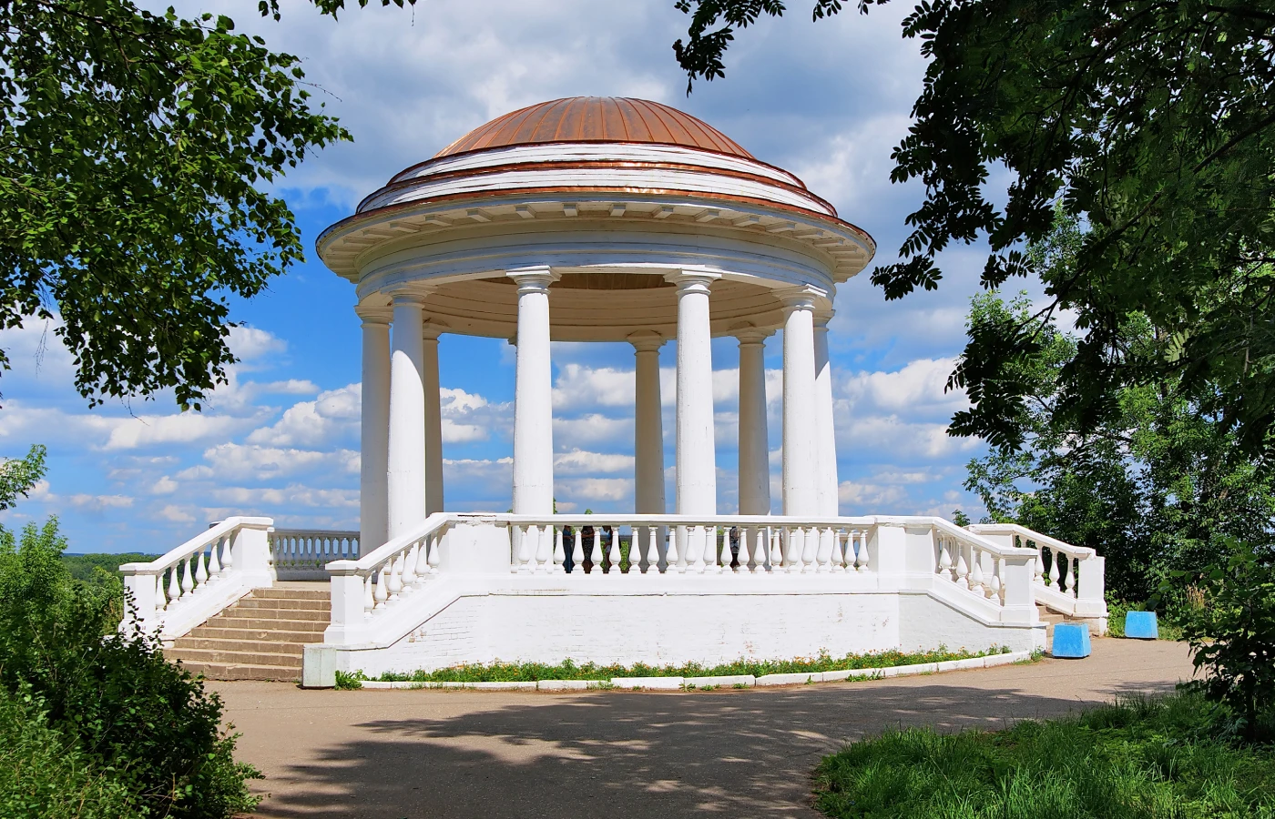 Отели Кирова из Саратова