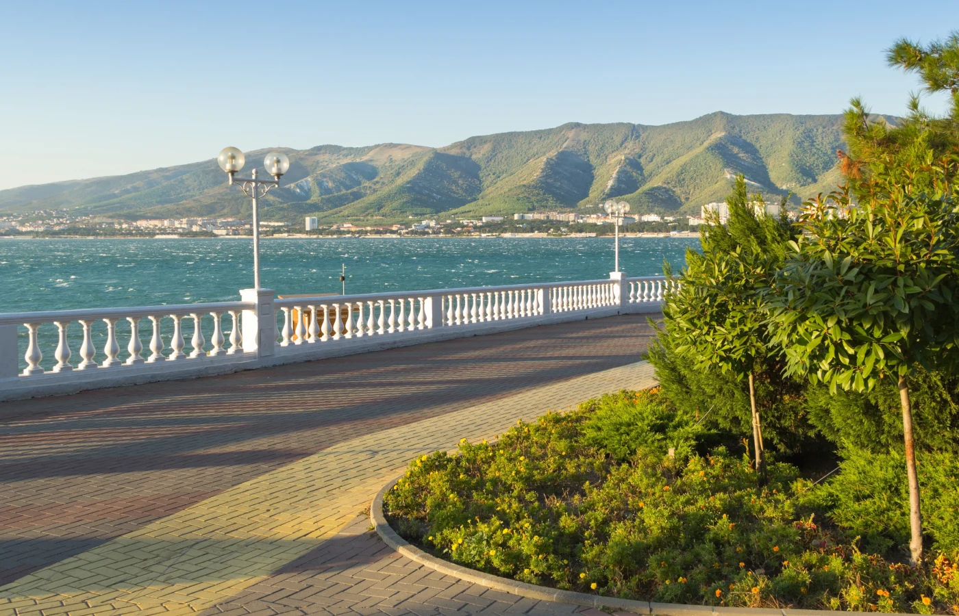 Туры в Геленджик из Саратова